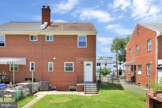 Building Photo - 4304 Wheeler Rd SE