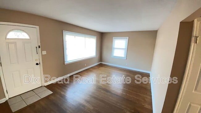 Building Photo - 177 Thomas Blvd