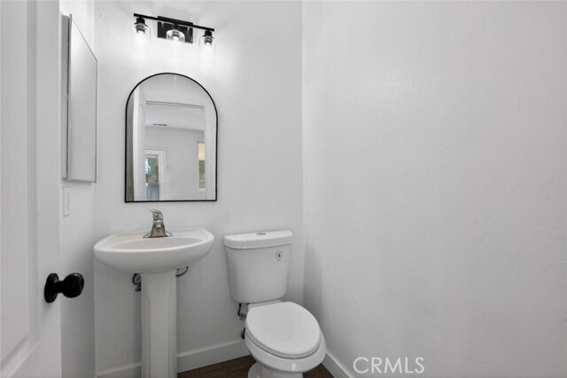 Building Photo - 423 Rian Noelle Ct