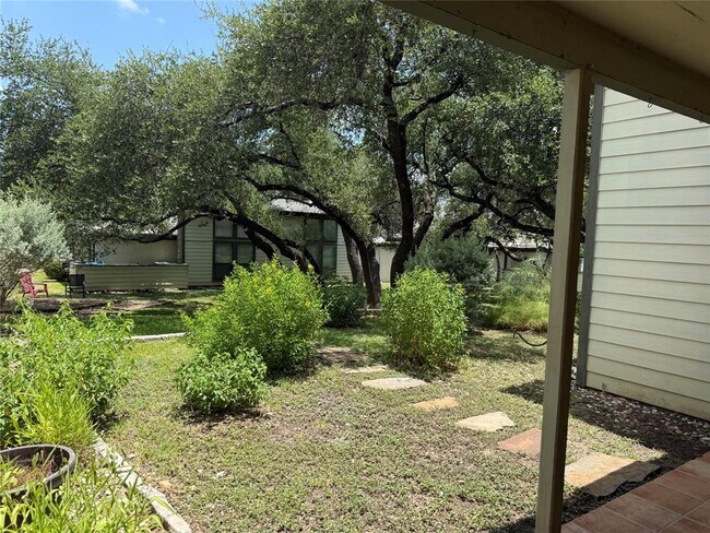 Building Photo - 17 Casa Verde St