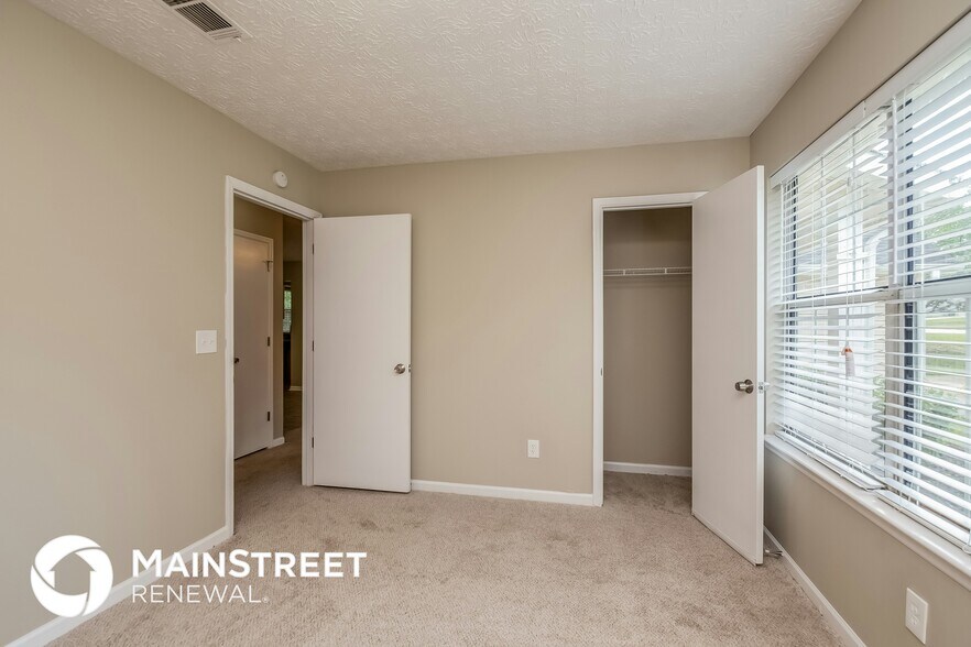 Building Photo - 10284 Briarbay Loop