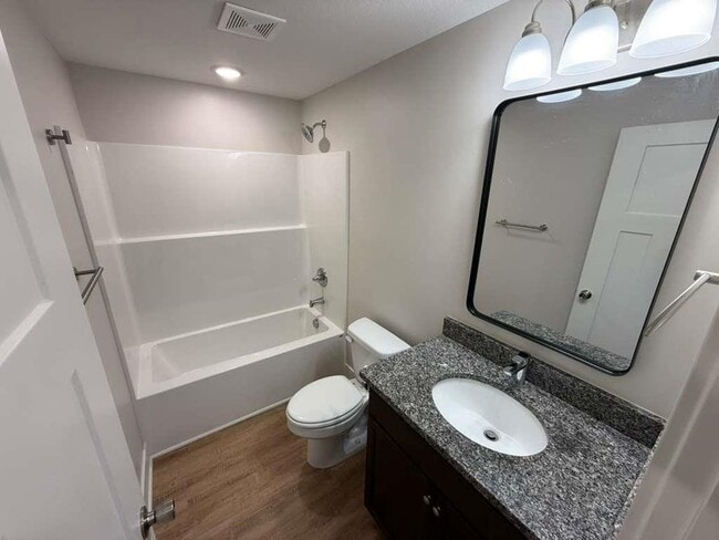 Building Photo - 5138 N Toben Dr