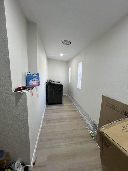 Building Photo - 3599 Pioneer Trails Dr