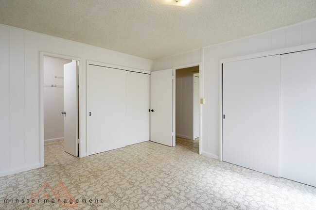 Building Photo - 1428 Ala Iolani St