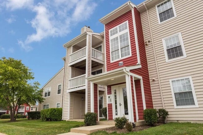 Building Photo - 4113 Chesapeake Dr