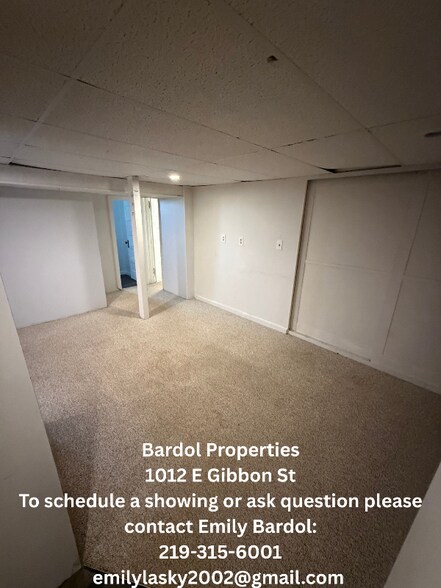Building Photo - 1012 E Gibbon St