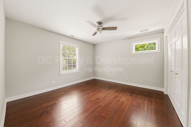 Building Photo - 276 S Kenilworth Ave