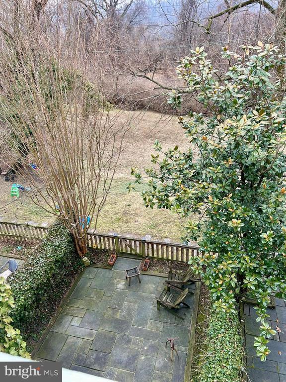 Building Photo - 4416 Lingan Rd NW