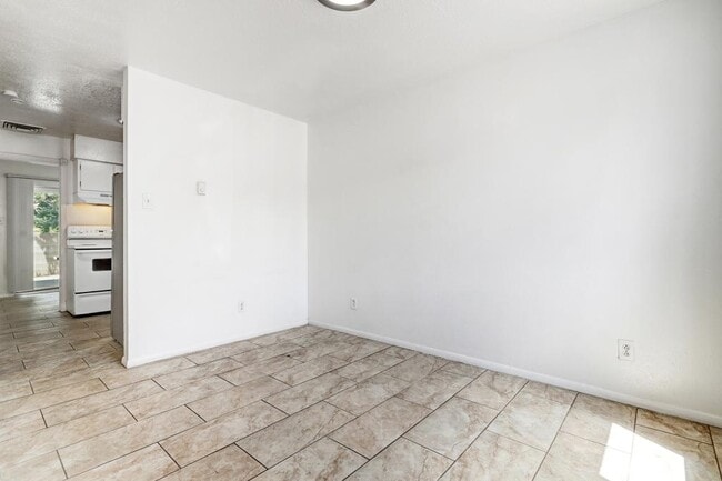 Building Photo - 195 Monte Alto Pl NE