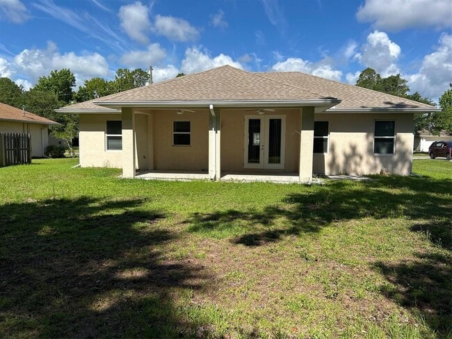 Building Photo - 26 Pitt Ln