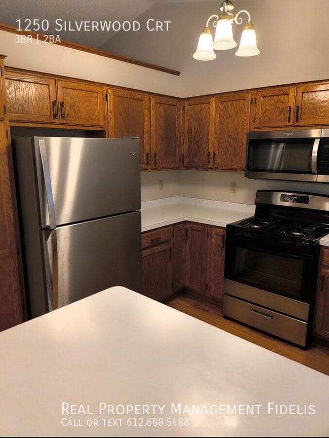 Building Photo - 1250 Silverwood Ct