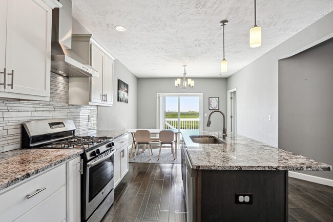 Building Photo - 4533 Nicklaus Dr