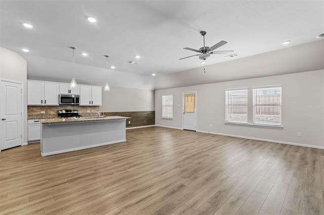 Building Photo - 1137 Chandler Dr