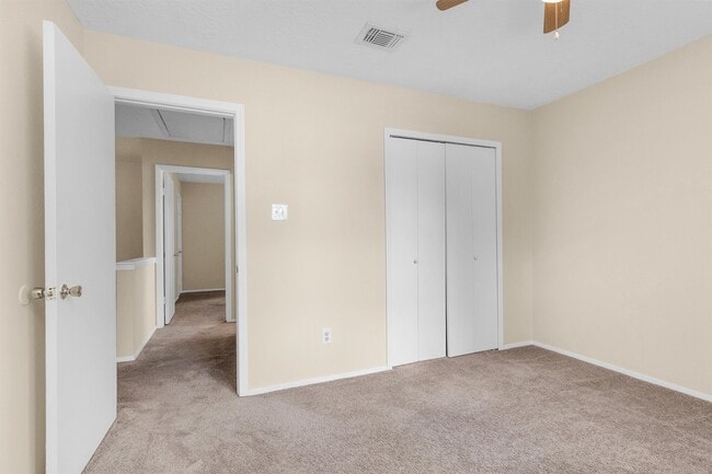 Building Photo - 24026 Spring Briar Ln