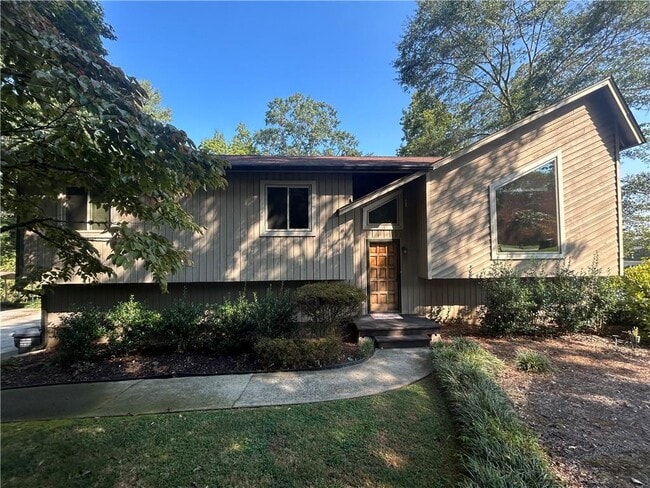 Primary Photo - 1179 Justice Dr