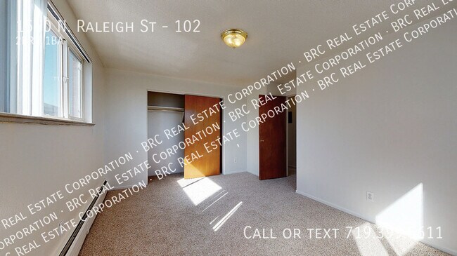 Building Photo - 1540 N Raleigh St
