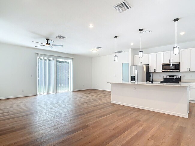 Building Photo - Brand New Home in North Port *3 Bedrooms &...