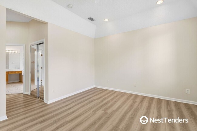 Building Photo - 2741 Sea Grove Ln