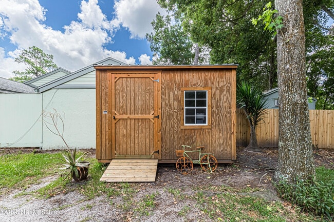 Building Photo - 8542 Goldeneye Ln
