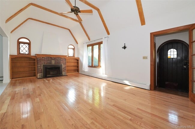 Building Photo - 249-48 Rushmore Terrace