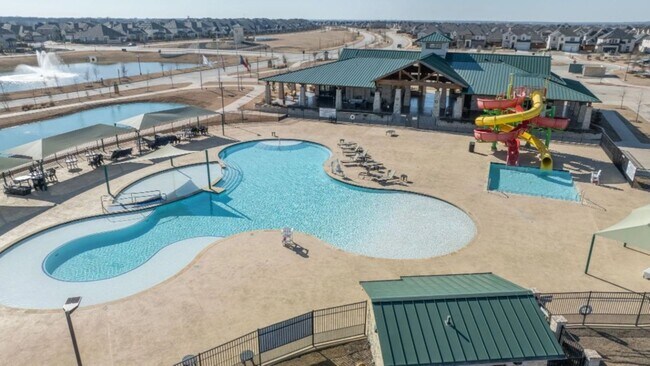 Building Photo - 16616 Sunnyland Dr