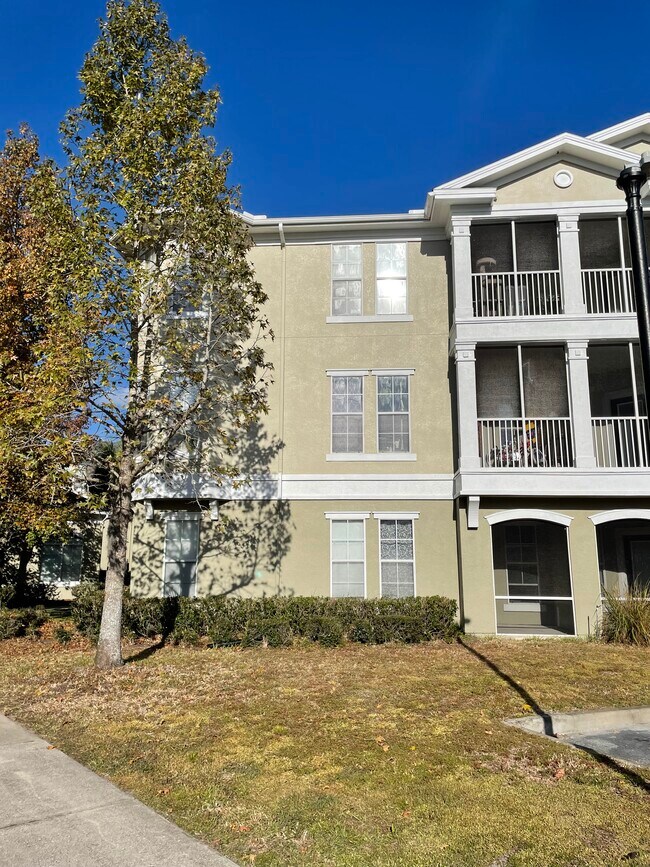 Building Photo - 8290 Gate Pky W