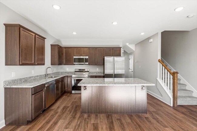 Building Photo - 432 Judson Wy