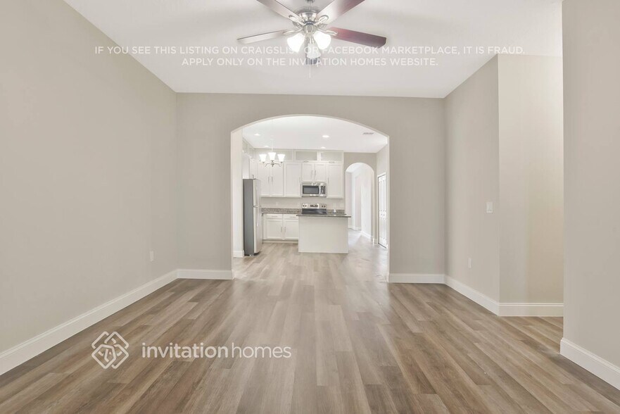Building Photo - 7945 Riffle Ln
