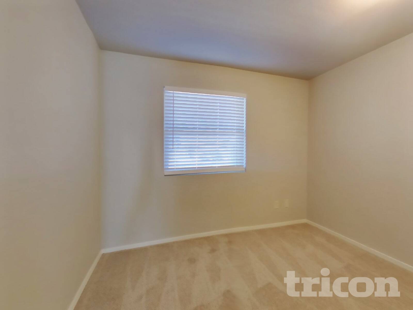 Building Photo - 1349 W Morrow Dr