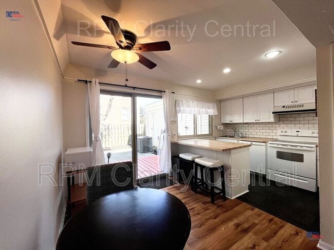 Building Photo - 996 Chatham Ln