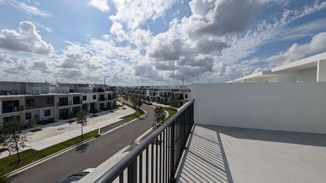 Building Photo - 14559 SW 261 St Ter