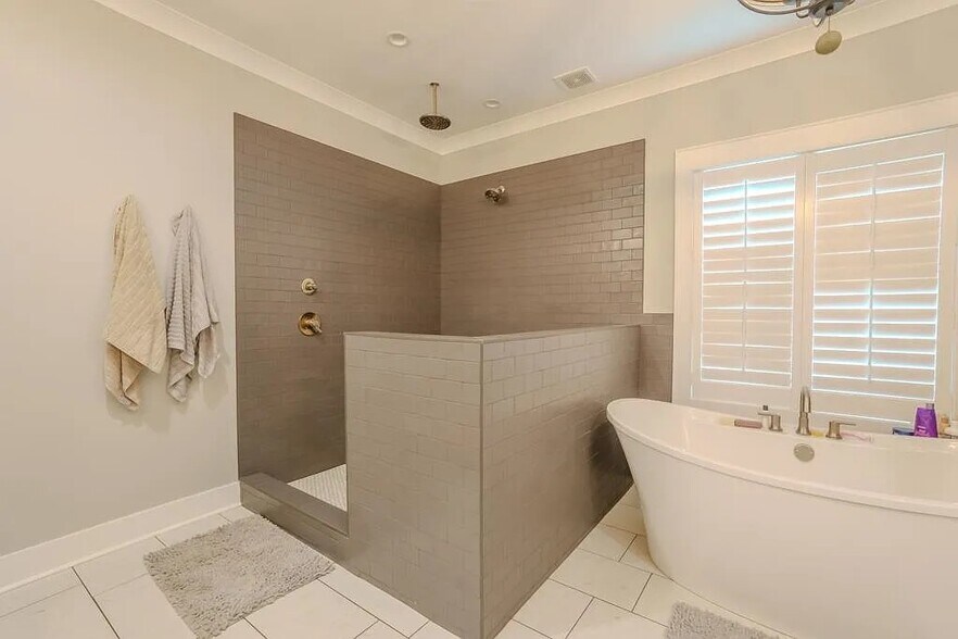 Building Photo - 127 Ashbey Cir