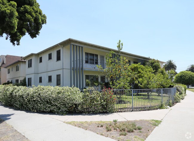 Primary Photo - 3800 Marcasel Ave