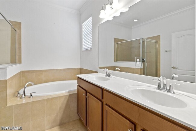 Building Photo - 7959 Princeton Dr