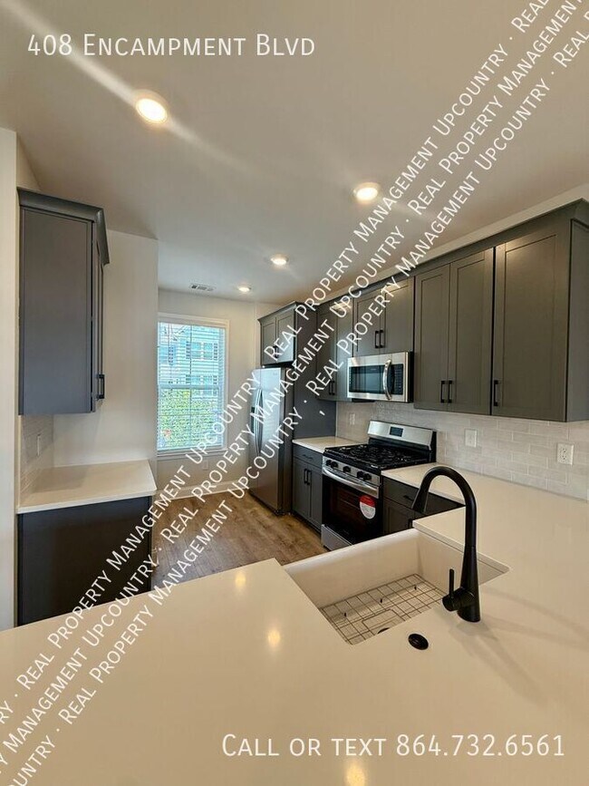 Building Photo - 408 Encampment Blvd