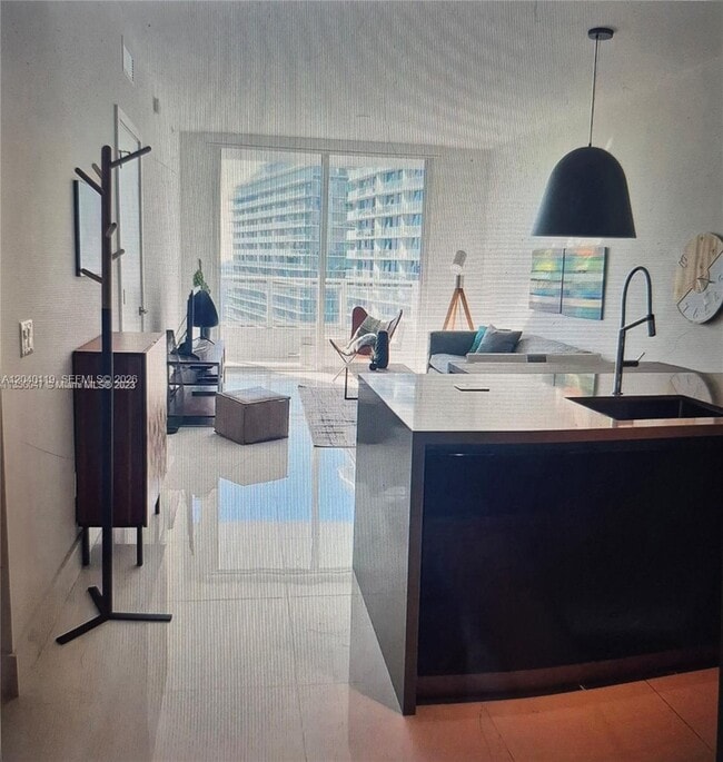 Building Photo - 1080 Brickell Ave