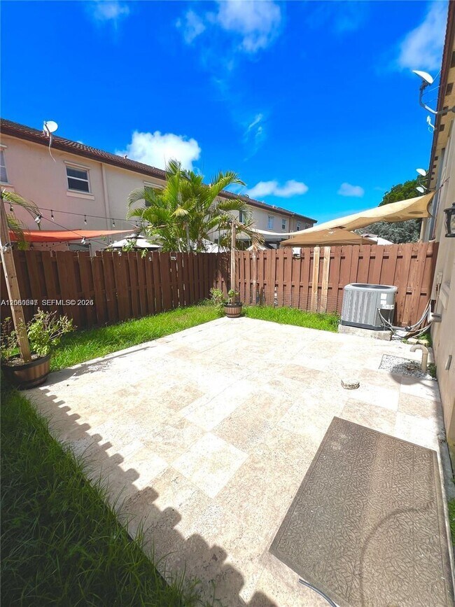 Building Photo - 8885 SW 221st Terrace
