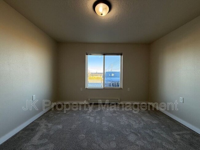 Building Photo - 5112 4th Ave N