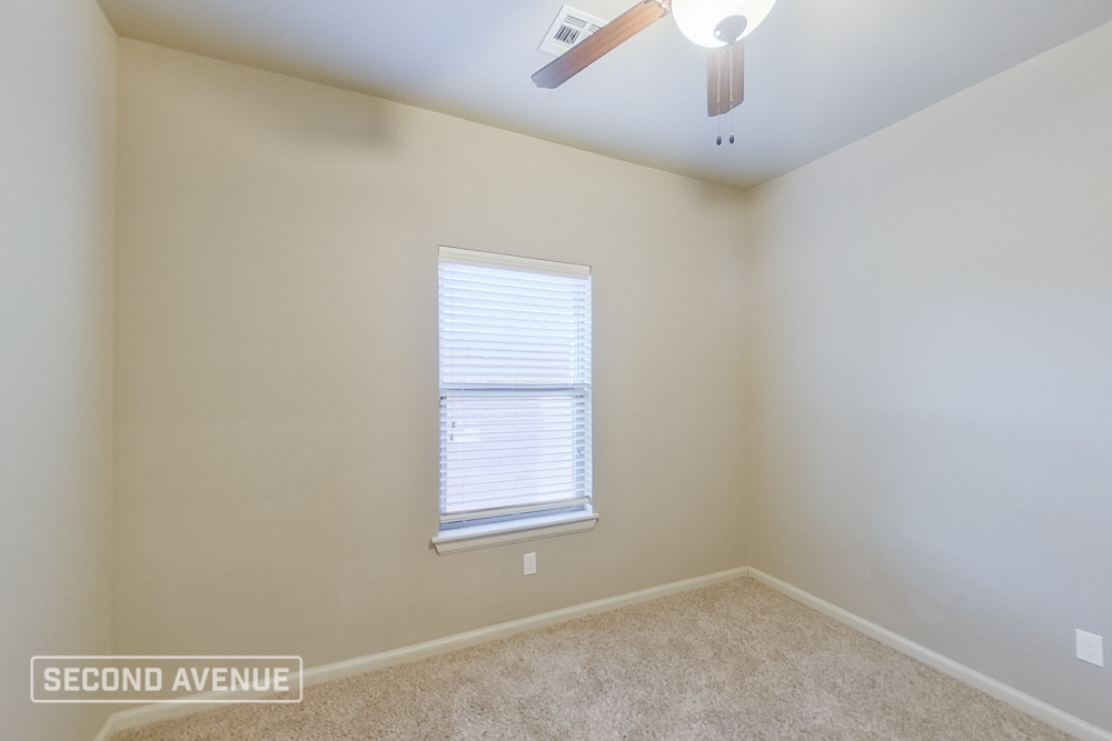 Building Photo - 15933 Sky Run Dr