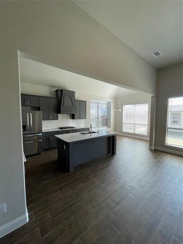 Building Photo - 4021 Angelina Dr