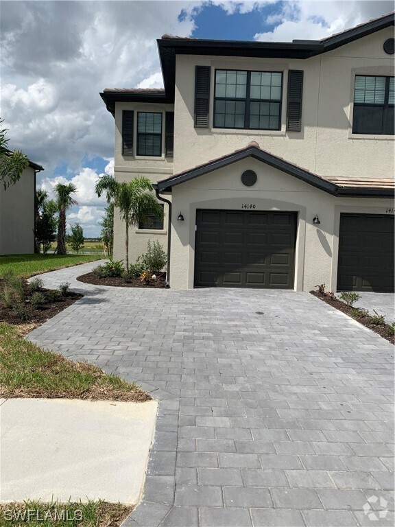 Building Photo - 14140 Pine Lodge Ln