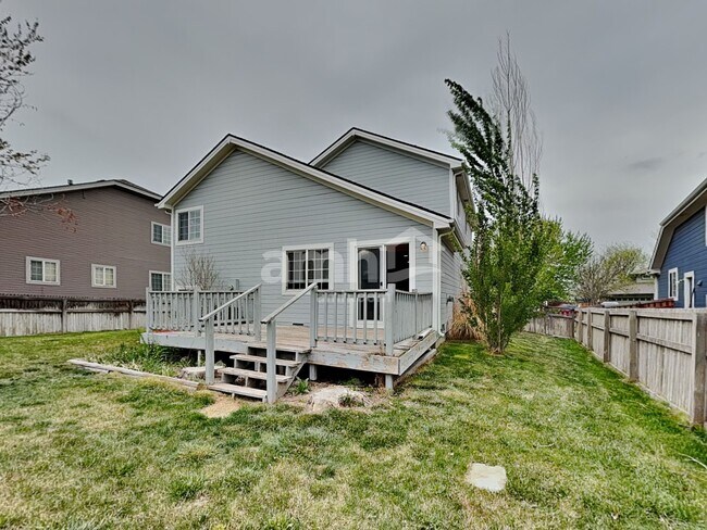 Building Photo - 123 Pelican Ave