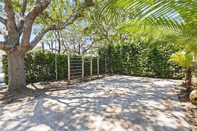 Building Photo - 11342 S Camden Commons Dr