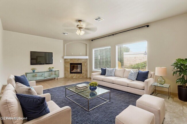 Building Photo - 3144 Hidden Creek Dr