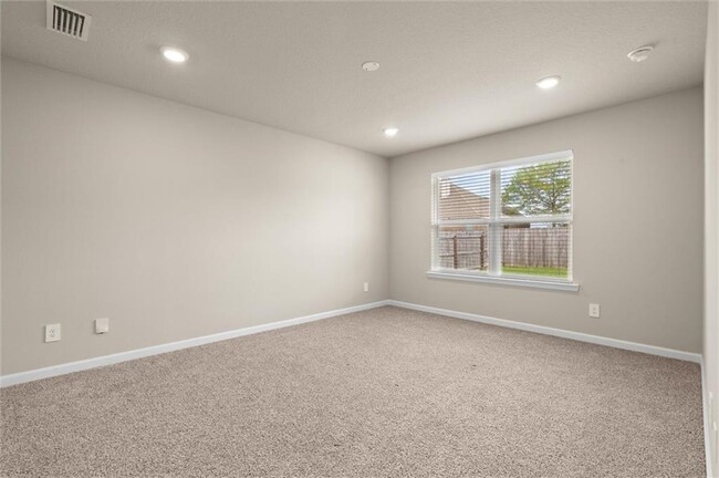 Building Photo - 2599 Thornbury Lp