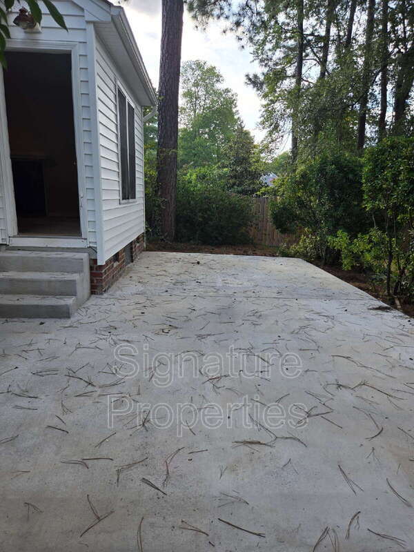 Building Photo - 11812 Marnelan Pl