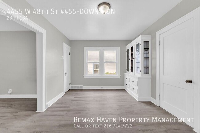 Building Photo - 4455 W 48th St