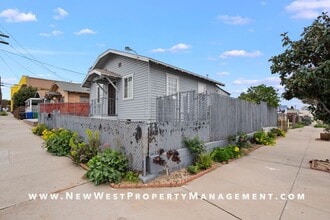 Building Photo - Charming Barrio Logan Studio - Available Now!