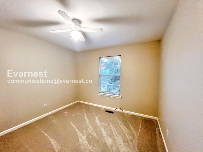 Building Photo - 121 Illinois Bayou Dr