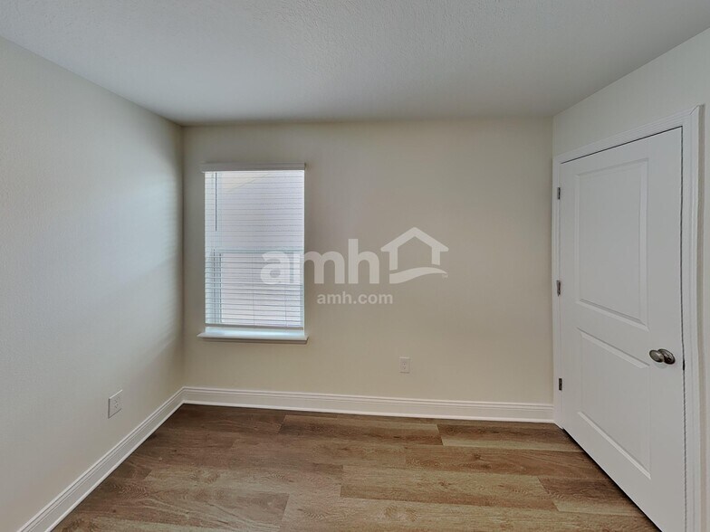 Building Photo - 2538 Feather Crst Dr